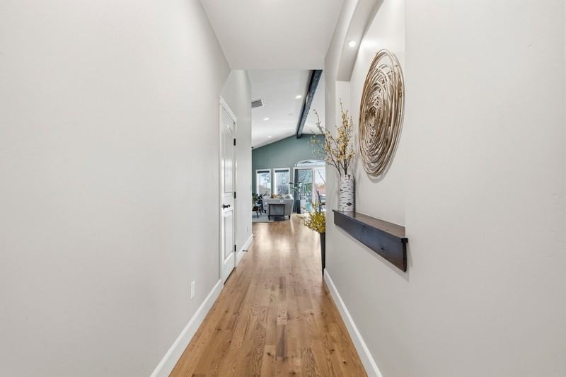 5850 N Rio Lomas Ave - Photo 5 of 50