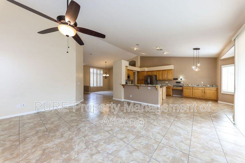 6427 E Marilyn Rd - Photo 4 of 16
