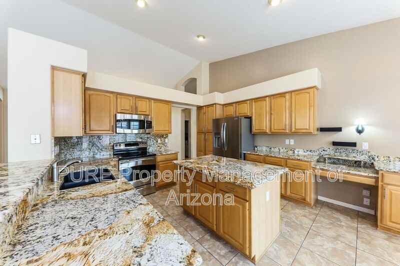 6427 E Marilyn Rd - Photo 6 of 16