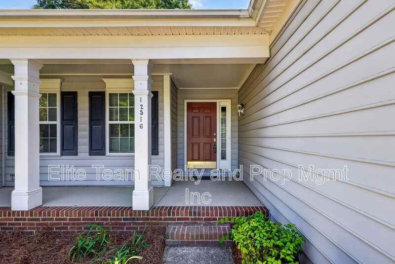 12516 Cardinal Point Rd - Photo 2 of 23