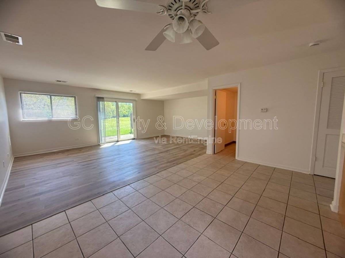 57 Morningside Dr #57 - Photo 3 of 10