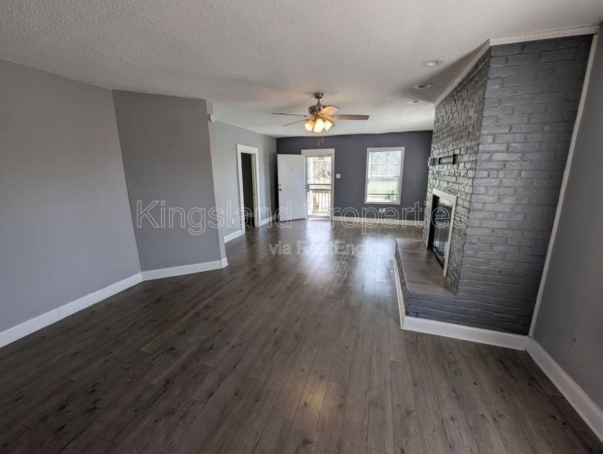 Ava Dr - Photo 3 of 10