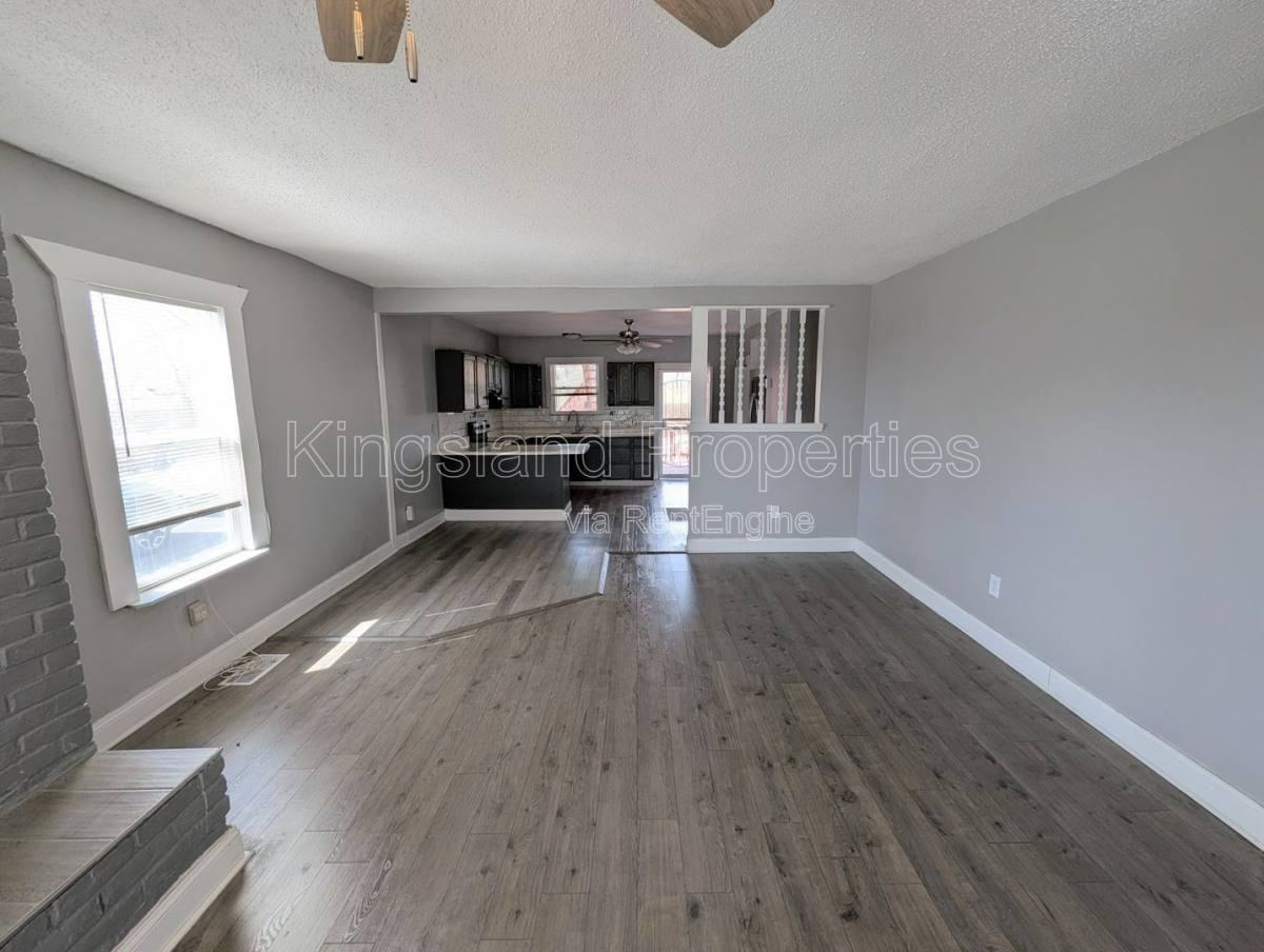 Ava Dr - Photo 4 of 10