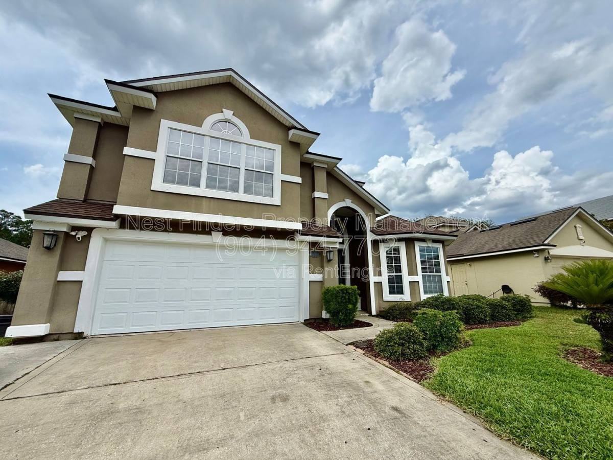 3371 Ivybridge Ct - Photo 3 of 10
