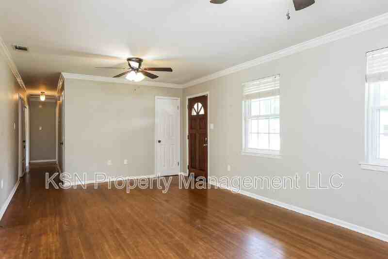 503 W Tietgen St - Photo 2 of 16