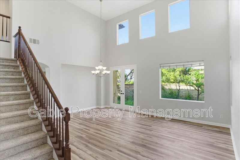 25386 Playa Serena Dr - Photo 3 of 26