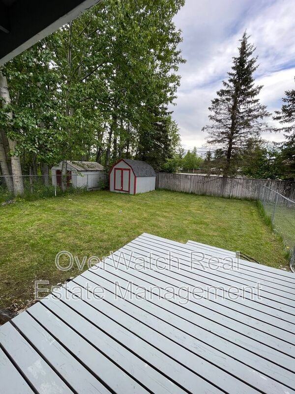 6131 Prosperity Dr - Photo 6 of 13