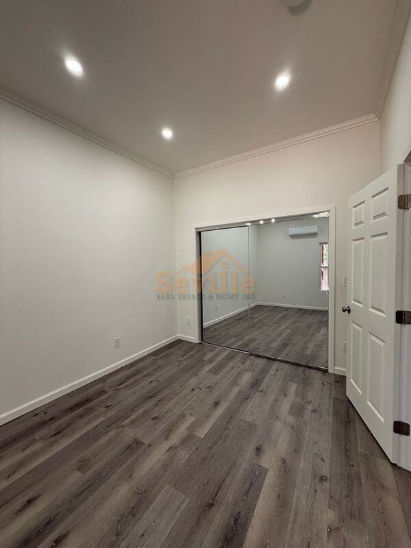 354 Peralta St - Photo 4 of 13