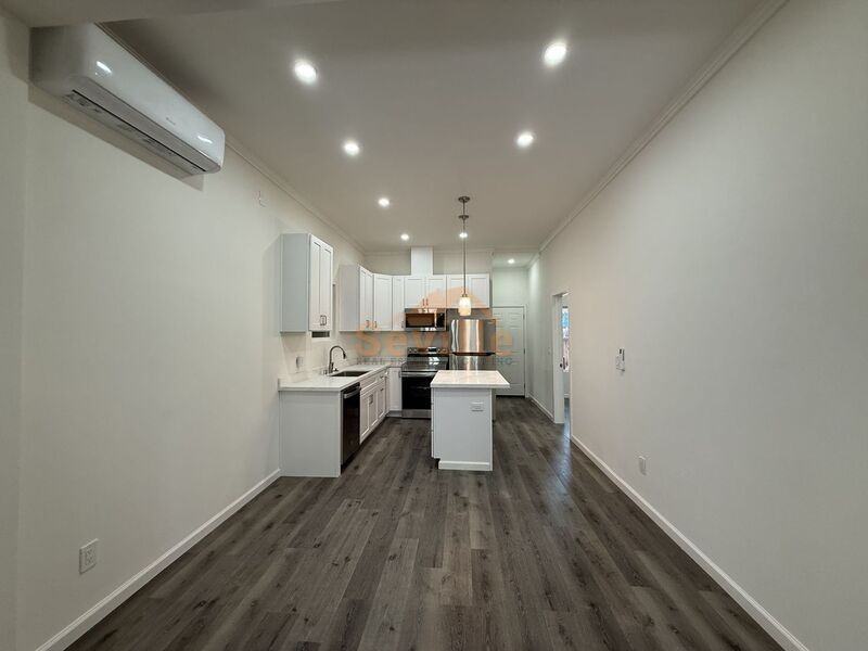 354 Peralta St - Photo 6 of 13
