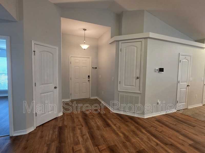 5574 Peach Dr - Photo 3 of 22