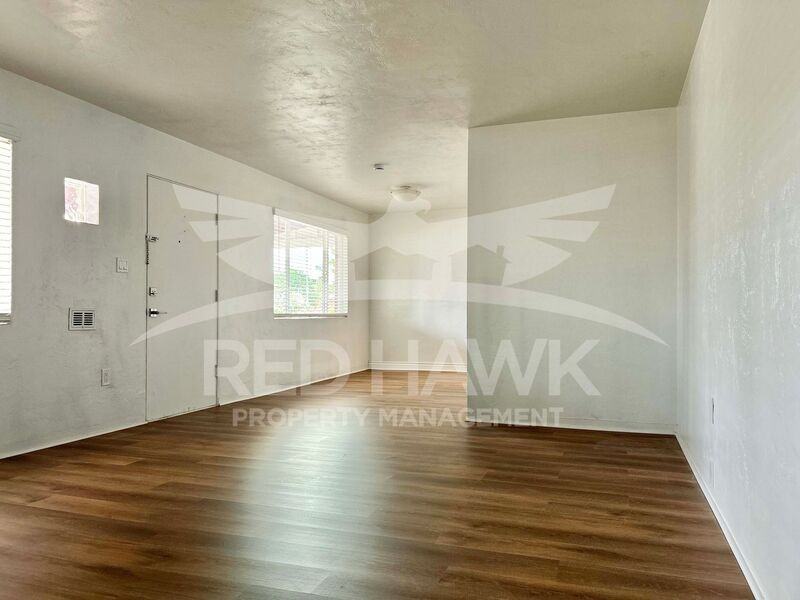 751 W 3rd Pl - Photo 4 of 24