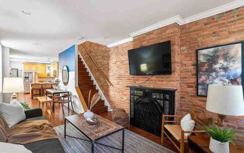 1303 Patapsco St - Photo 4 of 30