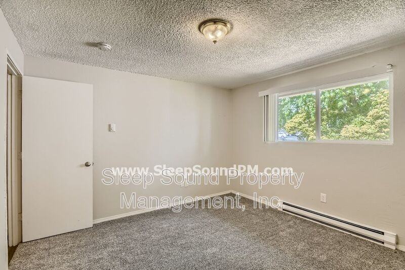 691 Molalla Ave #15 - Photo 5 of 17