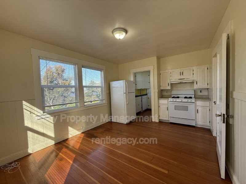 69 B St - Photo 3 of 15