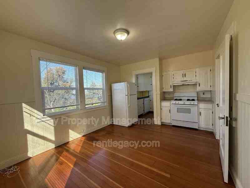 69 B St - Photo 5 of 15
