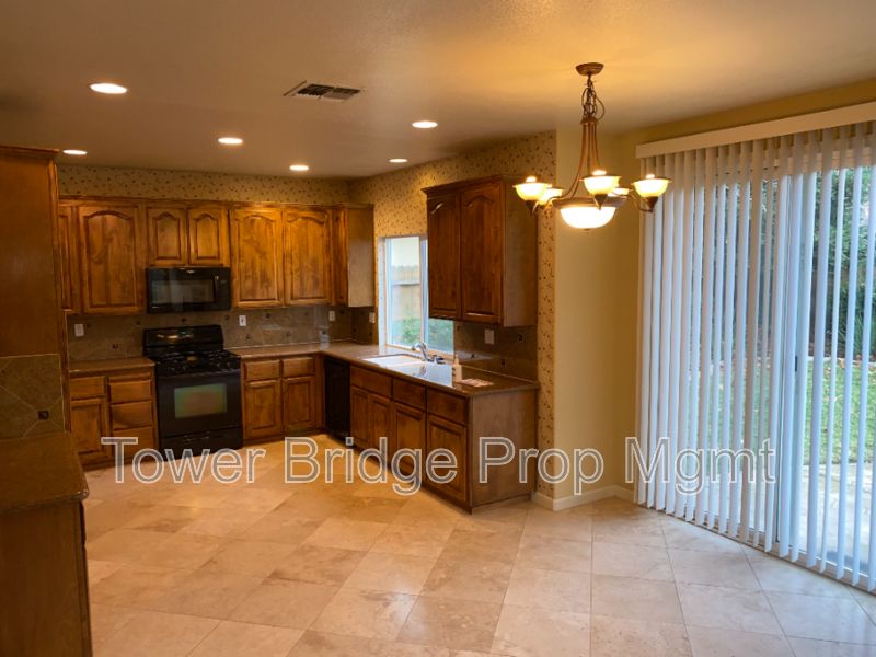 10949 Bellone Way - Photo 4 of 15