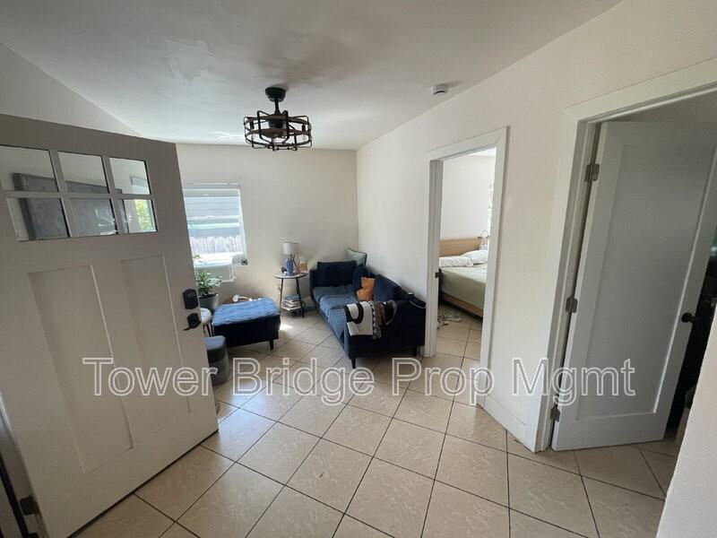 4000 36th St - Photo 5 of 14