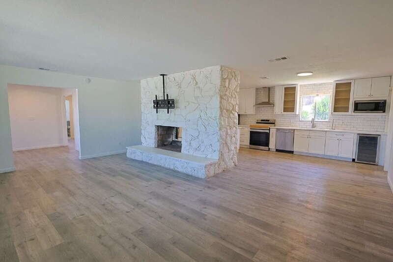 20450 College Blvd - Photo 4 of 28