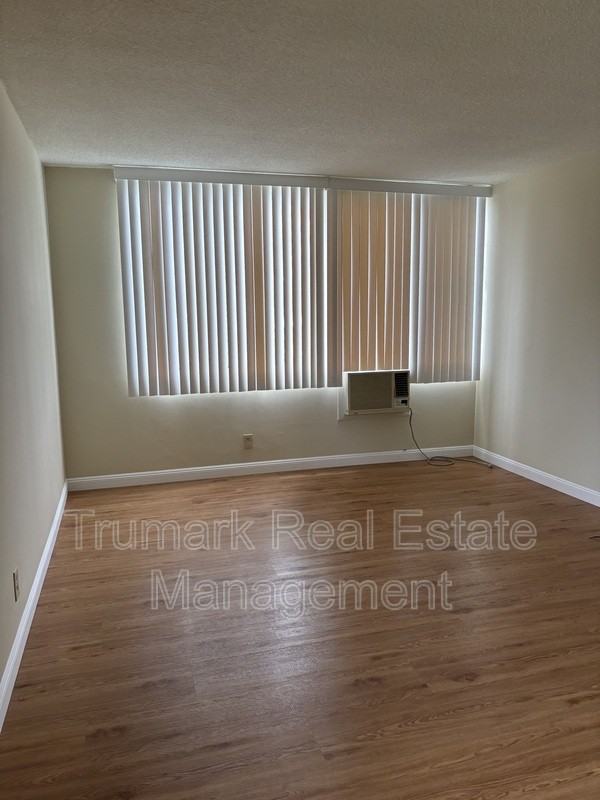 3830 Orangedale Ave #3 - Photo 2 of 10