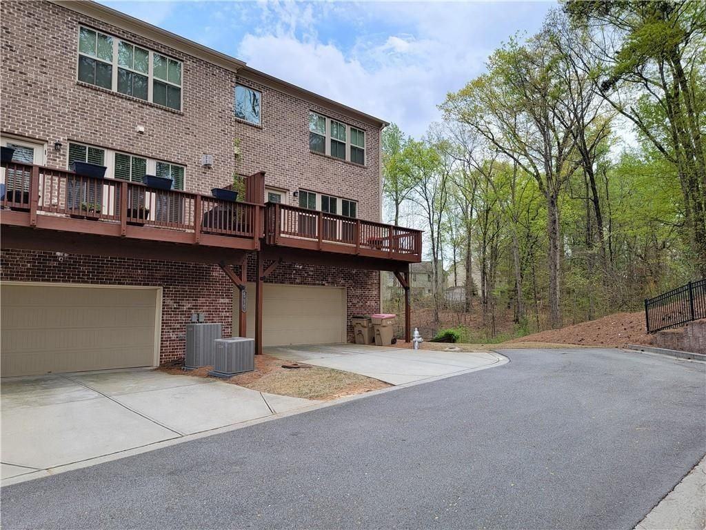 600 Northaven Ave - Photo 2 of 21