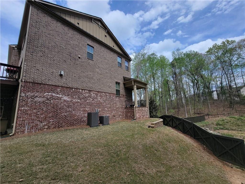 600 Northaven Ave - Photo 5 of 21