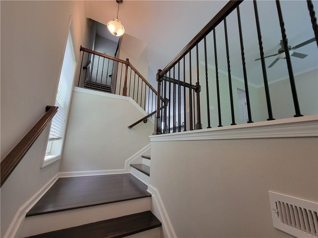 600 Northaven Ave - Photo 6 of 21