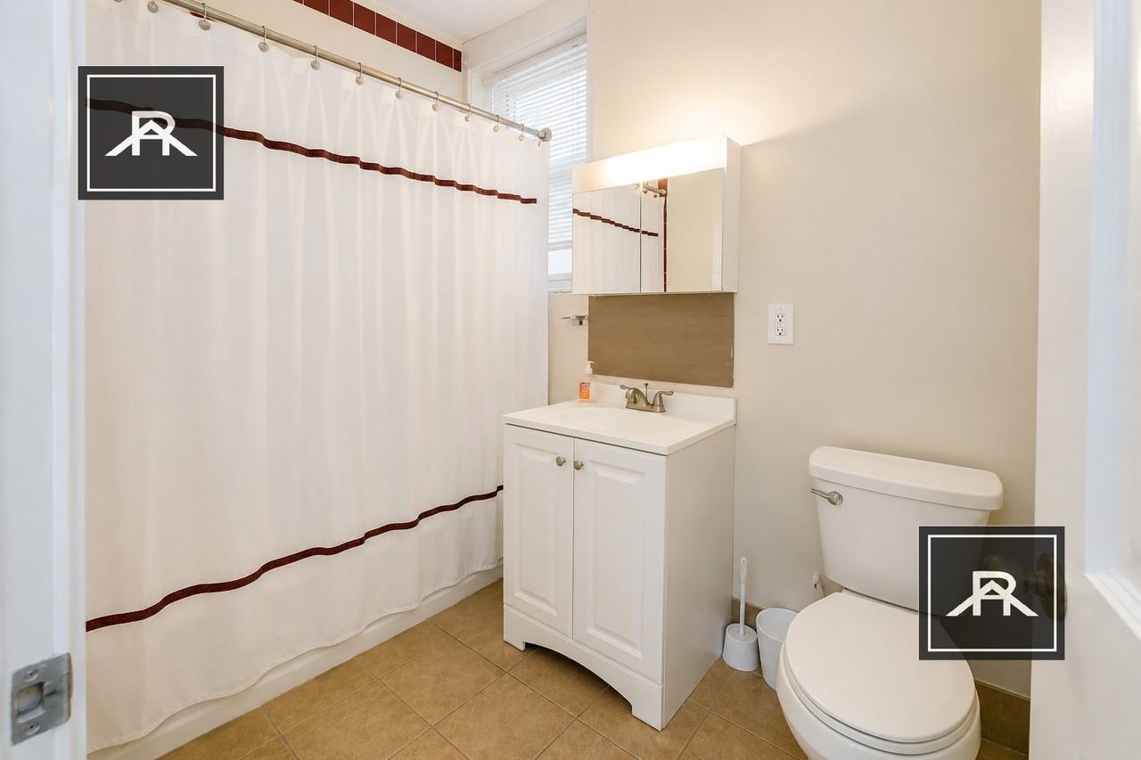 54 Park Vale Ave #17 - Photo 6 of 9
