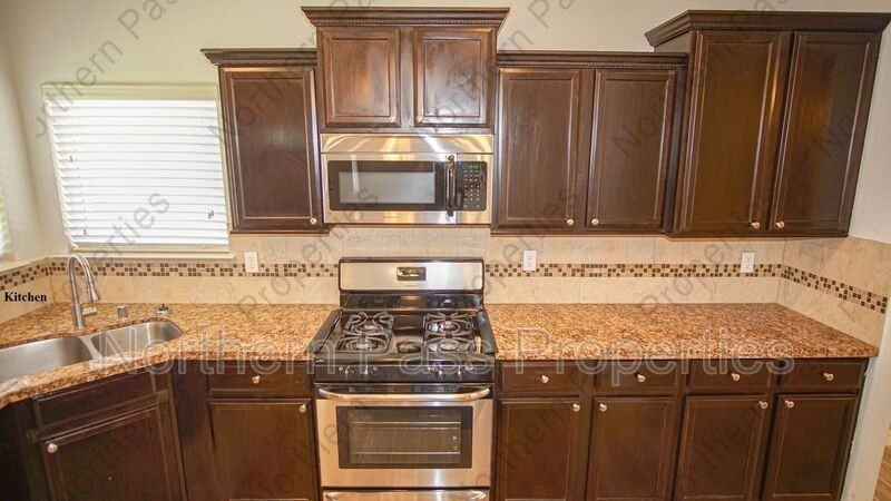 14613 Sunny Land Ave - Photo 7 of 34