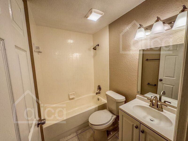 1317 14th St S - Photo 7 of 10