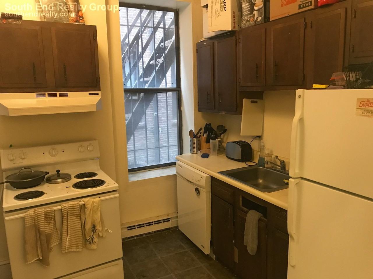COLUMBUS AVE #103 - Photo 2 of 12