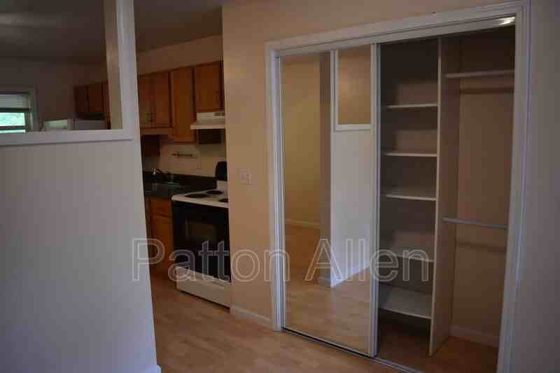 171 Citadel Dr #173D - Photo 4 of 10