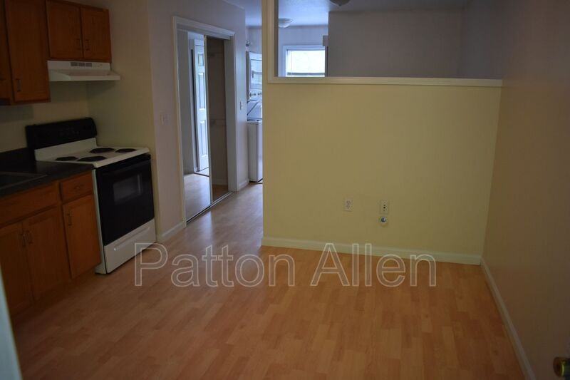 171 Citadel Dr #173D - Photo 6 of 10
