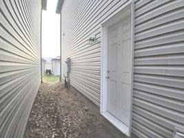 featured image of 20955 20 Ave Nw #LOWER