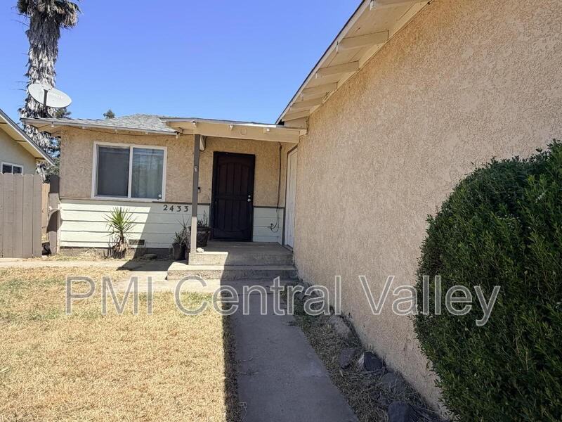 2433 W Hatch Rd - Photo 2 of 14