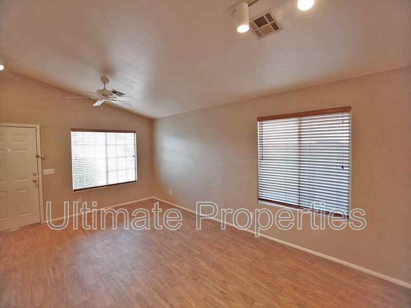 3011 W Zachary Dr - Photo 3 of 14