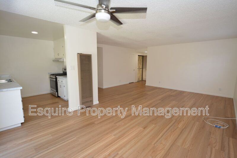 240 Alpine St - Photo 6 of 22
