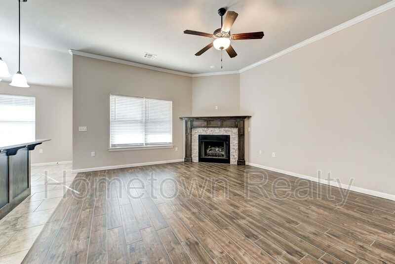 6508 Nw 157th St - Photo 7 of 40