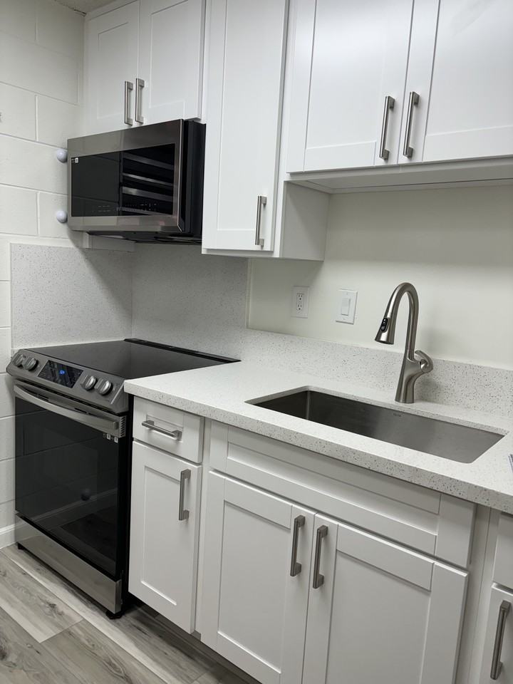 1025 Kalo Pl #607 - Photo 7 of 15
