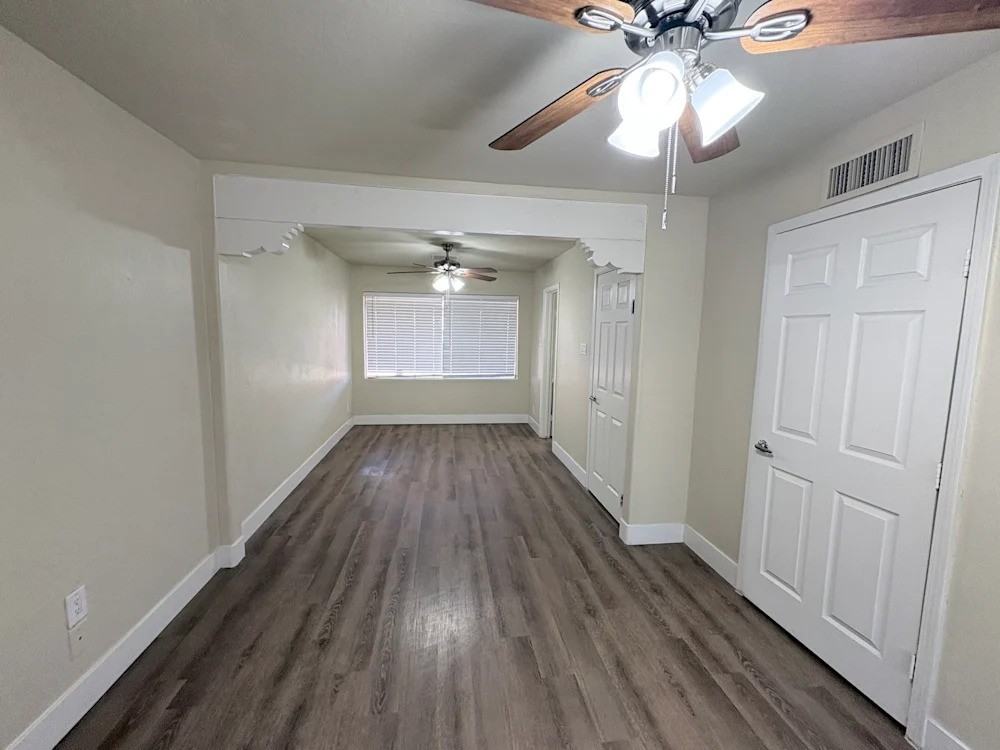 2628 N 70th Pl #NA - Photo 3 of 10