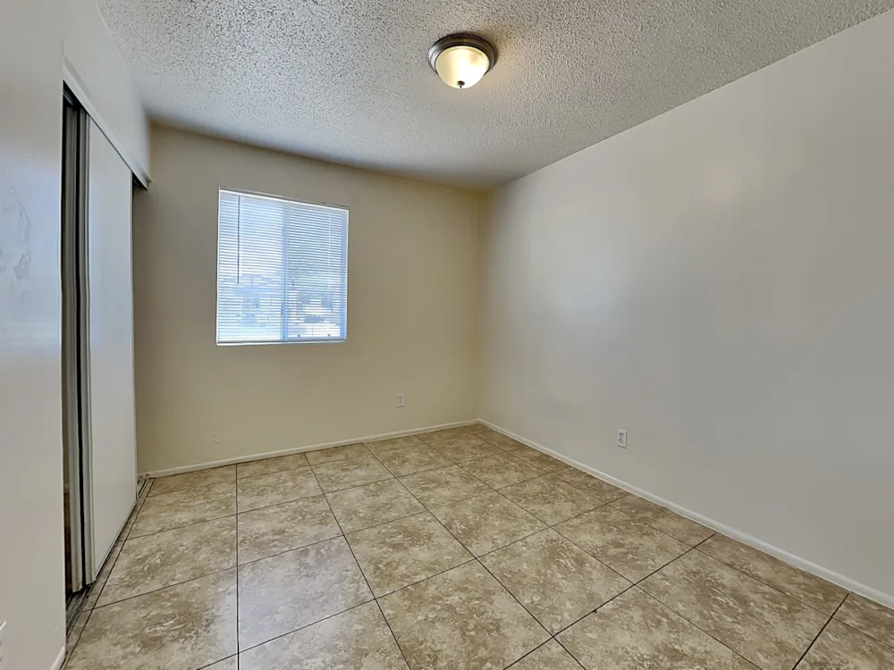 6117 W Hollyhock Dr #NA - Photo 4 of 10