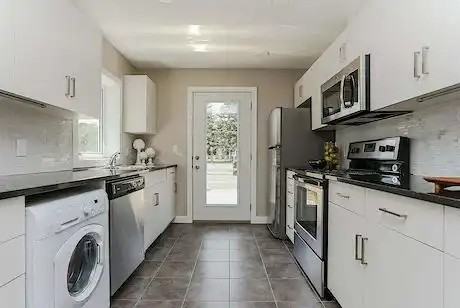 16315 96a Ave Nw #205C
