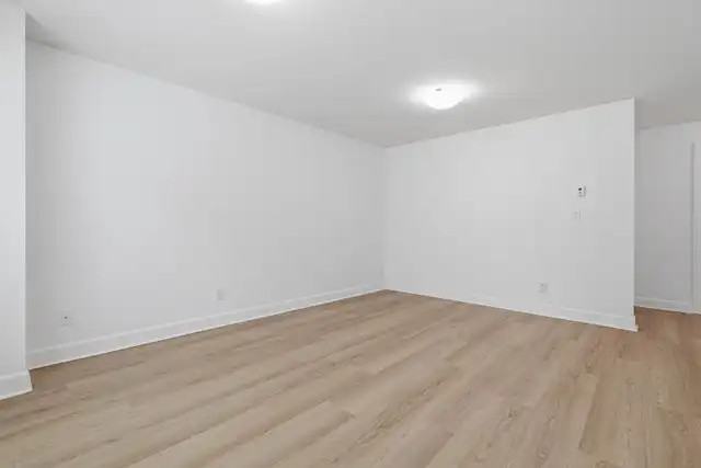 18262 70 Ave #D604 - Photo 4 of 15