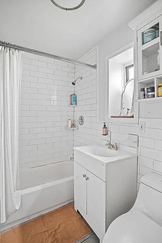 43 Underhill Ave #D3 - Photo 5 of 5