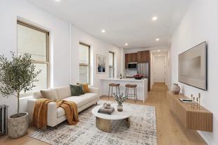246 E 53rd St #3B - Photo 1 of 1