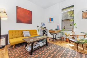featured image of 243 E Broadway #3R