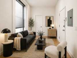 featured image of 250 Broome St #1