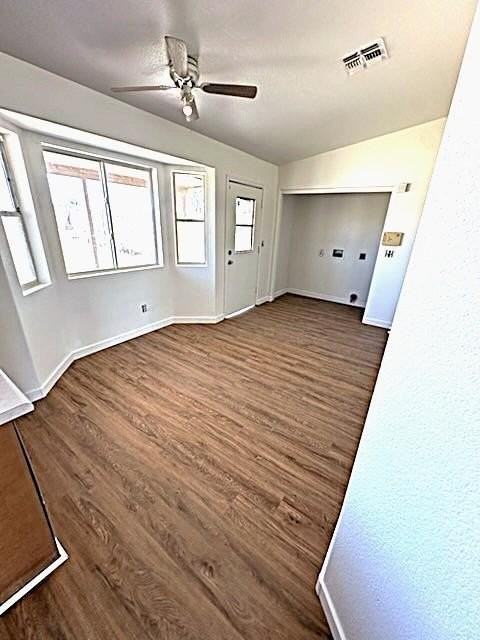 1415 S 63rd Dr - Photo 2 of 18