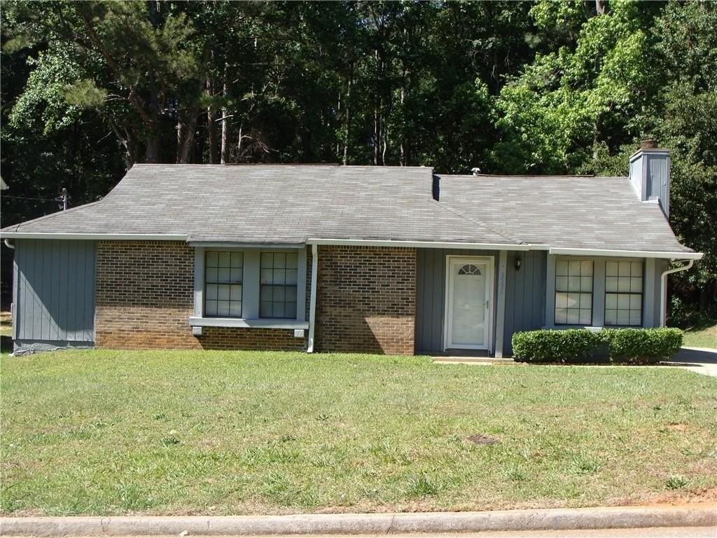 2331 Newgate Dr - Photo 2 of 33