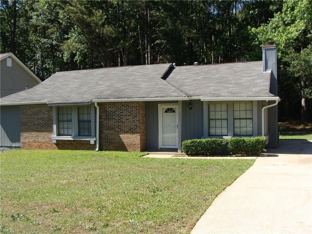 2331 Newgate Dr - Photo 3 of 33