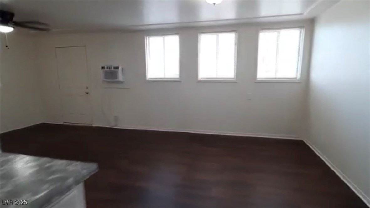 180 N Jones St #5 - Photo 4 of 14